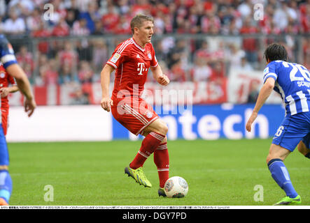 München, Deutschland. 26. Oktober 2013. Bastian Schweinsteiger (Bayern) Fußball / Fußball: Bundesliga-match zwischen FC Bayern München 3: 2 Hertha BSC Berlin in Allianz Arena in München. © Takamoto Tokuhara/AFLO/Alamy Live-Nachrichten Stockfoto