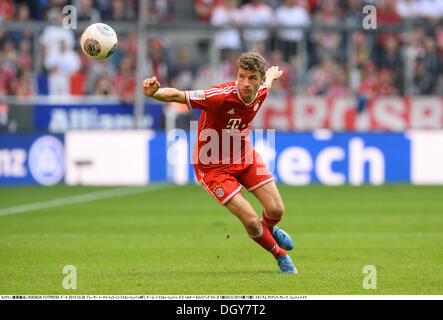 München, Deutschland. 26. Oktober 2013. Thomas Müller (Bayern) Fußball / Fußball: Bundesliga-match zwischen FC Bayern München 3: 2 Hertha BSC Berlin in Allianz Arena in München. © Takamoto Tokuhara/AFLO/Alamy Live-Nachrichten Stockfoto