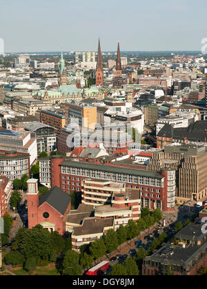 Blick von St.-Michaelis-Kirche in Richtung Altstadt, Hamburg Stockfoto