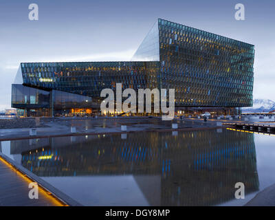 HARPA, Reykjavik Concert Hall und Konferenz-Zentrum, Reykjavik, Reykjavíkurborg, Island Stockfoto