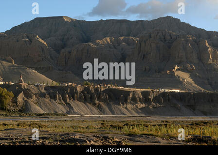 Kloster und den weißen Tempel Toling im alten Königreich Guge, Sutlej Canyon, Westtibet, Provinz Ngari, Tibet Stockfoto