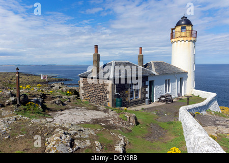 Die Low-Light auf der Isle of May im Firth of Forth, von Fife, an der Ostküste Schottlands. Stockfoto