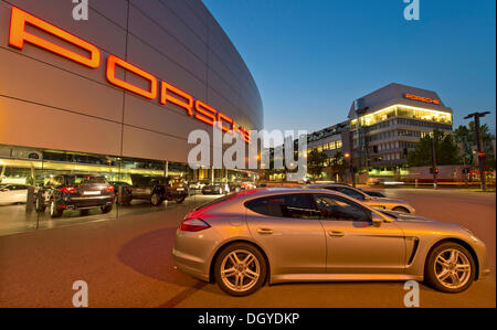 Porsche-zentrale, Zuffenhausen, Stuttgart, Baden-Württemberg Stockfoto