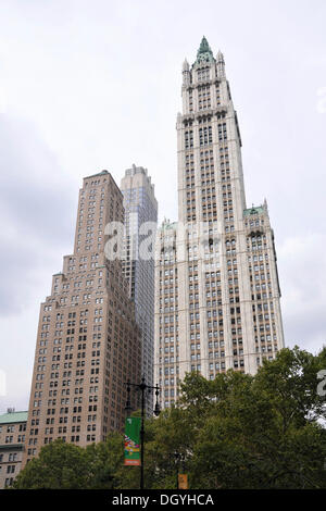 Woolworth Building, City Hall Park, Financial District, New York City, New York, USA, Vereinigte Staaten, Nordamerika Stockfoto