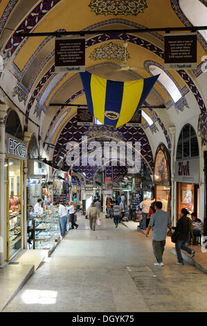 Innenansicht, überdachten Teil der Grand Bazaar, Kapali Carsi, Altstadt, Istanbul, Türkei, Europa Stockfoto