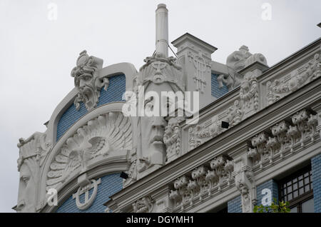 Detailansicht einer Jugendstilgebäude, Ornamente, elizabetes iela 10, Riga, Lettland, Baltikum, Europa Stockfoto