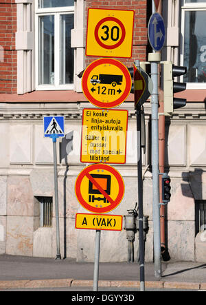Verkehrszeichen in Helsinki, Finnland, Europa Stockfoto