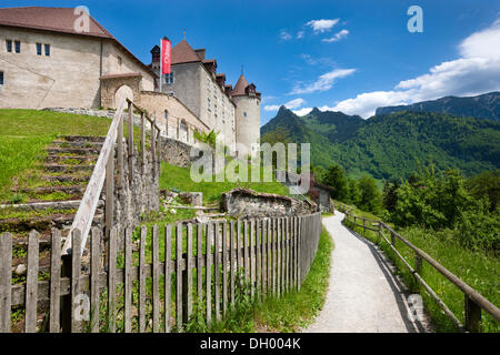 Gruyeres Schloss, Freiburgeralpen, Schweiz, Europa Stockfoto