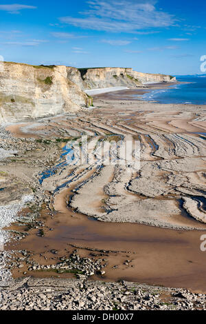 Klippen, Dunraven Bay, Glamorgan Heritage Coast, Wales, Vereinigtes Königreich Stockfoto