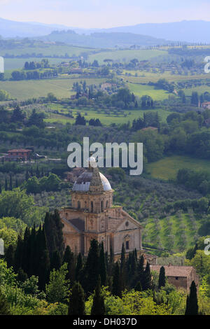 Blick von Montepulciano nach Chiesa San Biagio Kirche, Montepulciano, Toskana, Italien Stockfoto
