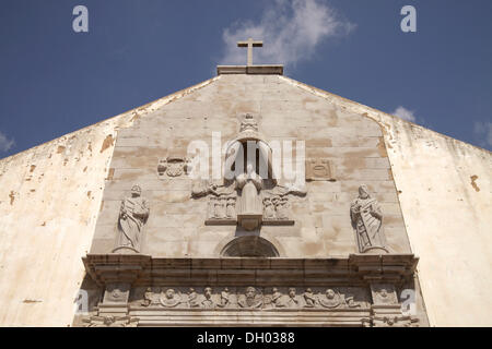 Fassade der Kirche Igreja da Misericórdia in Tavira, Algarve, Portugal, Europa Stockfoto