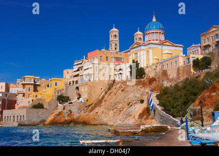 Die neo-klassische griechische orthodoxe Kirche des Heiligen Nikolaus, ermoupolis Syros, Kykladen, Griechenland, Europa Stockfoto