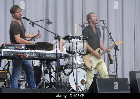 Belgische Rockband dEUS führt bei A Perfect Day Festival (IT) 2012 Stockfoto