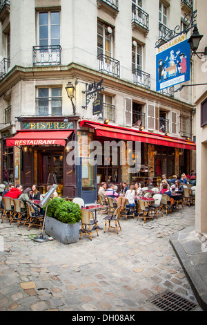 Schanigarten im Bistro Relais Odeon in Saint Germain des Prés, Paris Frankreich Stockfoto