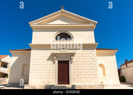 St.-Joseph-Kirche (Crkva Sv. Josipa u Veloj Luci) in Vela Luka, Insel Korcula, Kroatien Stockfoto