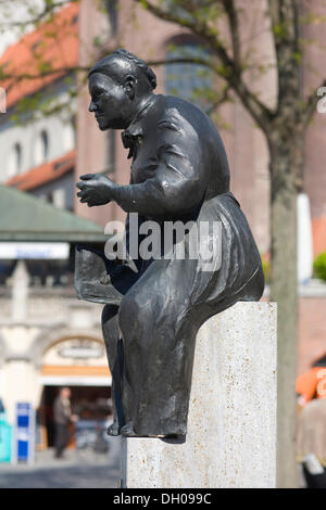 Elise Aulinger Fountain von Toni Rueckel, 1977, auf den Viktualienmarkt-Märkten in den historischen Stadtteil Altstadt-Lehel, München Stockfoto