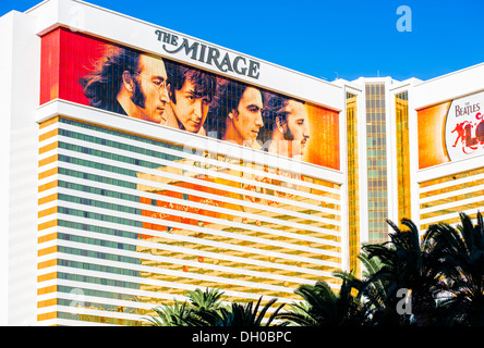 Beatles show von Cirque de Soleil im The Mirage Hotel. Die Beatles show Liebe geschrieben und unter der Regie von Dominic Champagne. Stockfoto