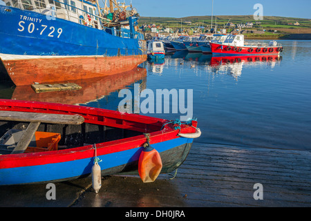 County Kerry, Irland: Angelboote/Fischerboote im Hafen von Portmagee auf Skellig Ring Stockfoto