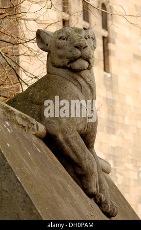 Cardiff Castle Tier Wand wurde entworfen von William Burges 1866 aber gebaut bis 1890 vor Sanierung A416 Geier Stockfoto