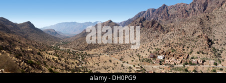 Aufnahmen auf einer Straße Reise durch den Anti-Atlas-Gebirge in der Stadt von Taroudant, Süden von Marokko, Nordafrika Stockfoto