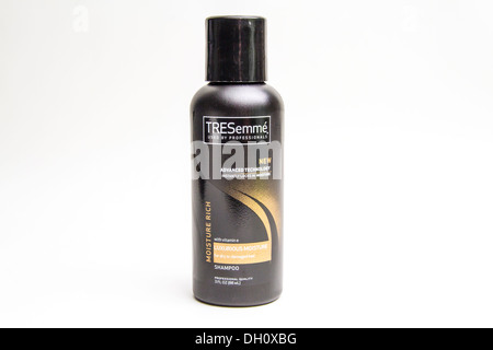 Tresemme Shampoo in eine Reisegröße Stockfoto