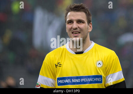 Udine, Italien. 27. Oktober 2013. Ivan Kelava (Udinese) Football / Soccer: italienische "Serie A" match zwischen Udinese 0-1 AS Roma im Stadio Friuli in Udine, Italien. © Maurizio Borsari/AFLO/Alamy Live-Nachrichten Stockfoto