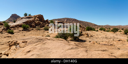 Bereich der Felsen in der Nähe der gemalte Felsen Tafraoute in der Anti-Atlas-Gebirge, Marokko, Nordafrika Stockfoto