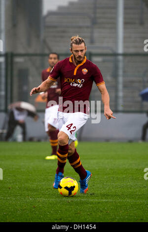 Udine, Italien. 27. Oktober 2013. Federico Balzaretti (Roma) Football / Soccer: italienische "Serie A" match zwischen Udinese 0-1 AS Roma im Stadio Friuli in Udine, Italien. © Maurizio Borsari/AFLO/Alamy Live-Nachrichten Stockfoto