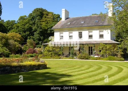 Atemberaubende Mahlzeiten und Gärten bei Plas Bodegroes, ein schönes Restaurant in Nord-Wales, Platz für 40 Gäste Stockfoto