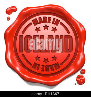 Made in Iceland - Stempel auf Siegel aus rotem Wachs. Stockfoto