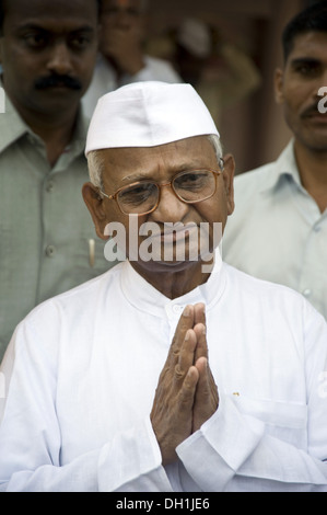 Anna Hazare , Indischer Sozialaktivist , Kisan Baburao Hazare führte Bewegungen, um die Transparenz der Regierung zu erhöhen und zu untersuchen und zu bestrafen Korruption , Stockfoto