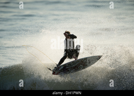 Surfer aus der Lippe, False Bay, Südafrika Stockfoto