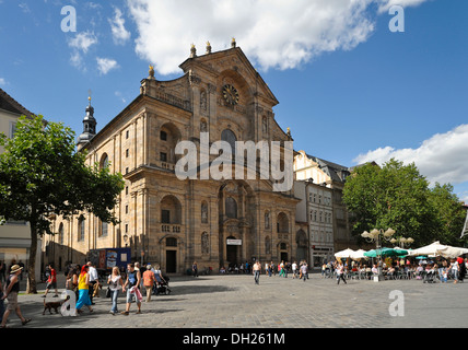 Pfarrkirche St. Martin, Gruener Platz Platz, Bamberg, Bayern Stockfoto