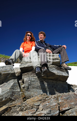 Touristen auf dem Felsen Stockfoto