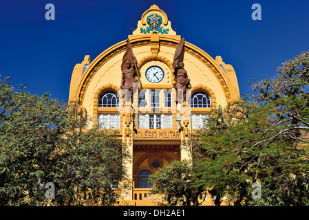 Brasilien, Porto Alegre: Detail des historischen Gebäudes Militärschule Stockfoto