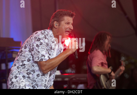 Hartmut Engler, Frontmann der Popband Pur bei einem Auftritt auf der Loreley Freilichtbühne, St. Goarshausen, Rheinland-Pfalz Stockfoto