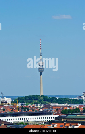 Blick vom St.-Petri Kirche, Alter Peter, zum Fernsehturm, München, Bayern, Oberbayern Stockfoto