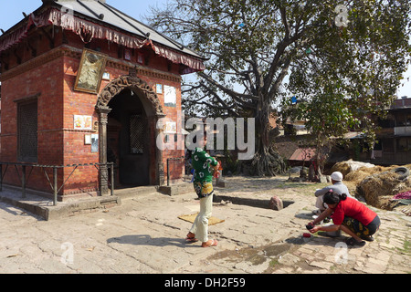 Nepal Bakhtapur, eine historische Stadt im Kathmandu-Tal und UNESCO-Weltkulturerbe. Stockfoto