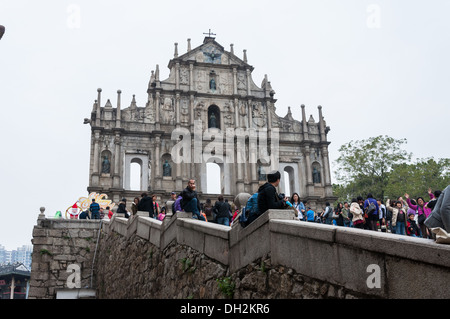 Die Ruinen der St. Pauls Kathedrale in Macau, China. Ein UNESCO-Weltkulturerbe. Stockfoto
