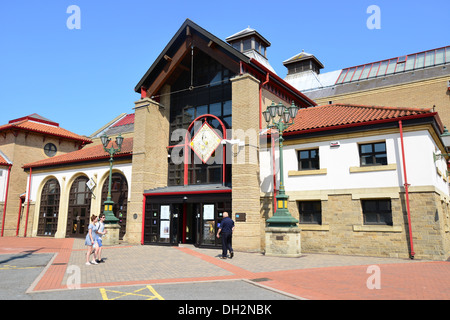 Eingang zum nationalen Erbe Angelzentrum, Alexandra Dock, Grimsby, Lincolnshire, England, Vereinigtes Königreich Stockfoto