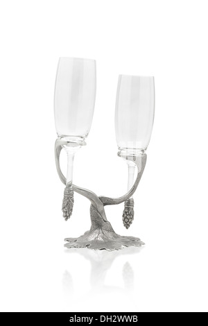 Ein paar Gläser Wein hängen schöne Zinn-stand Stockfoto