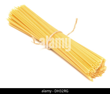 Spaghetti isoliert auf weißem Hintergrund Stockfoto