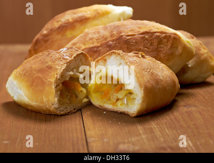 Russland Traditionen Pierog. Zu Hause Kuchen Stockfoto