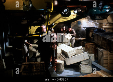 DARÜBER HINAUS DAS POSEIDON ABENTEUER 1979) JACK WARDEN, SHIRLEY JONES, SALLY FIELD, ANGELA CARTWRIGHT, KARL MALDEN, IRWIN ALLEN DIR) Stockfoto