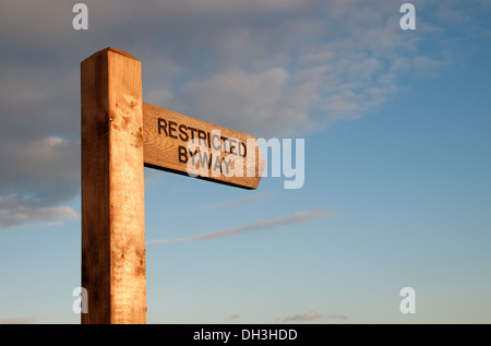 Eingeschränkte byway Zeichen, Norfolk, England Stockfoto