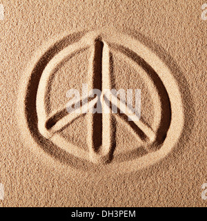 Peace-Zeichen, in Sand gezeichnet Stockfoto