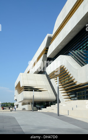 Haupteingang der Pierresvives Sportzentrum von Zaha Hadid Montpellier Frankreich Stockfoto