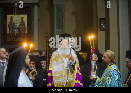 Treffen der katholischen und koptischen orthodoxen christlichen Kirche in Mailand. Kardinal Angelo Scola trifft orthodoxe Patriarch Tawadros ich Stockfoto