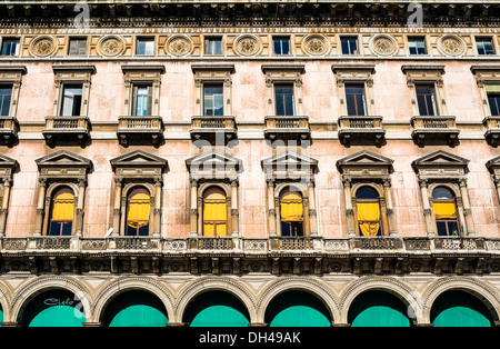 Historisches Gebäude an der Piazza Duomo, Mailand, Italien Stockfoto