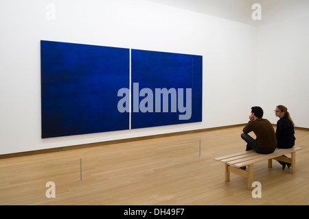 Kathedrale von Barnett Newman im Stedelijk Museum in Amsterdam Niederlande Malerei Stockfoto